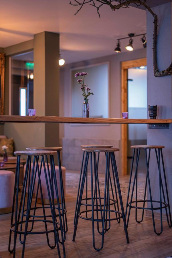 Village Bistro & Bar Fremdenzimmer Dettingen an der Erms Extérieur photo